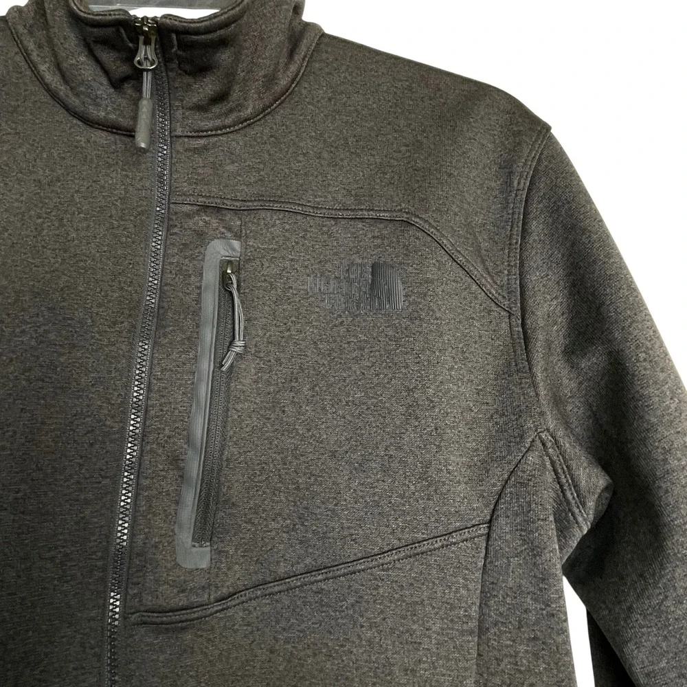 The North Face Men's M/M‎ Charcoal Grey Fleece 1/4 Zip Pullover Sweater